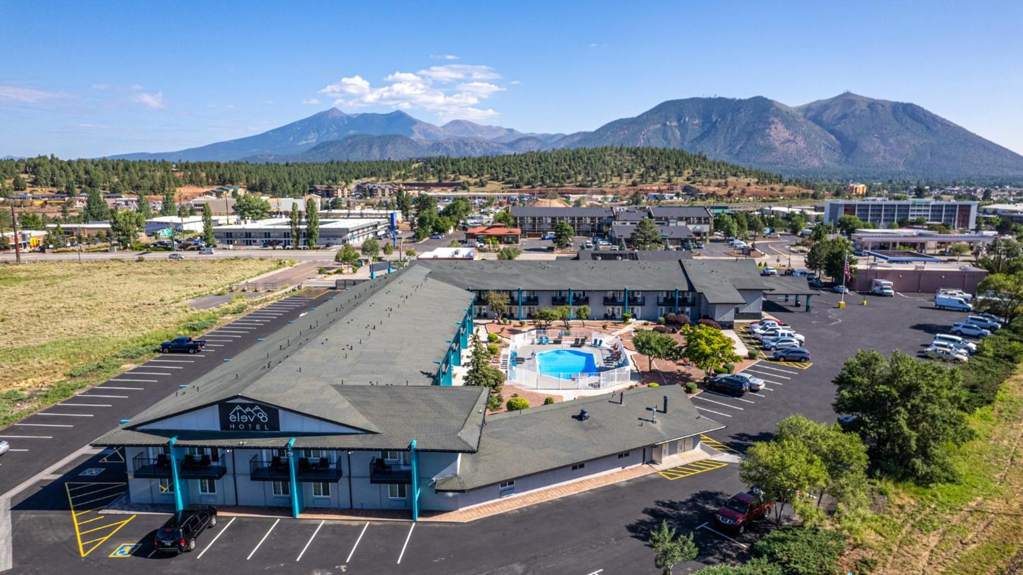 Hotel Elev8 Flagstaff I-40 Exit 198 Butler Ave Exterior photo