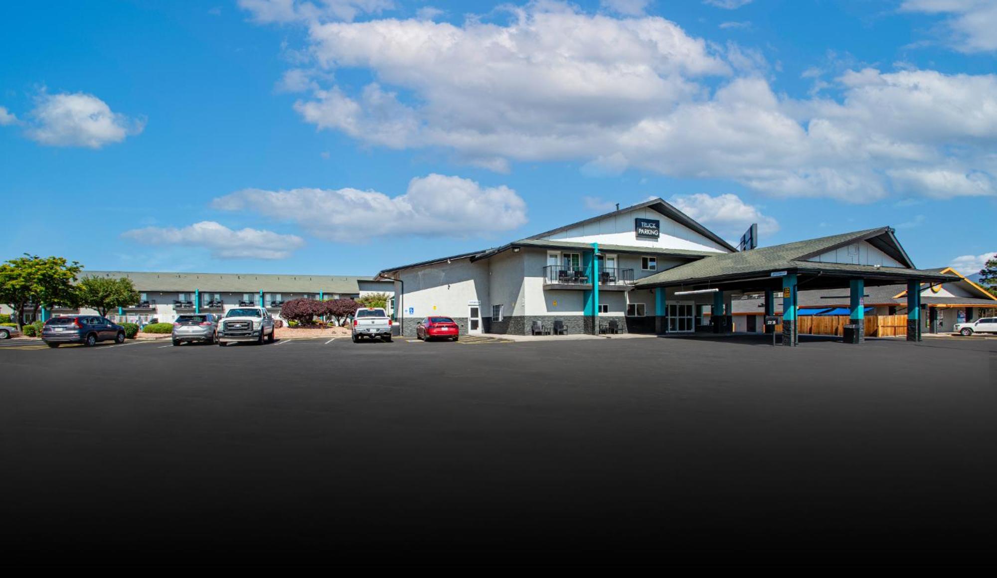Hotel Elev8 Flagstaff I-40 Exit 198 Butler Ave Exterior photo